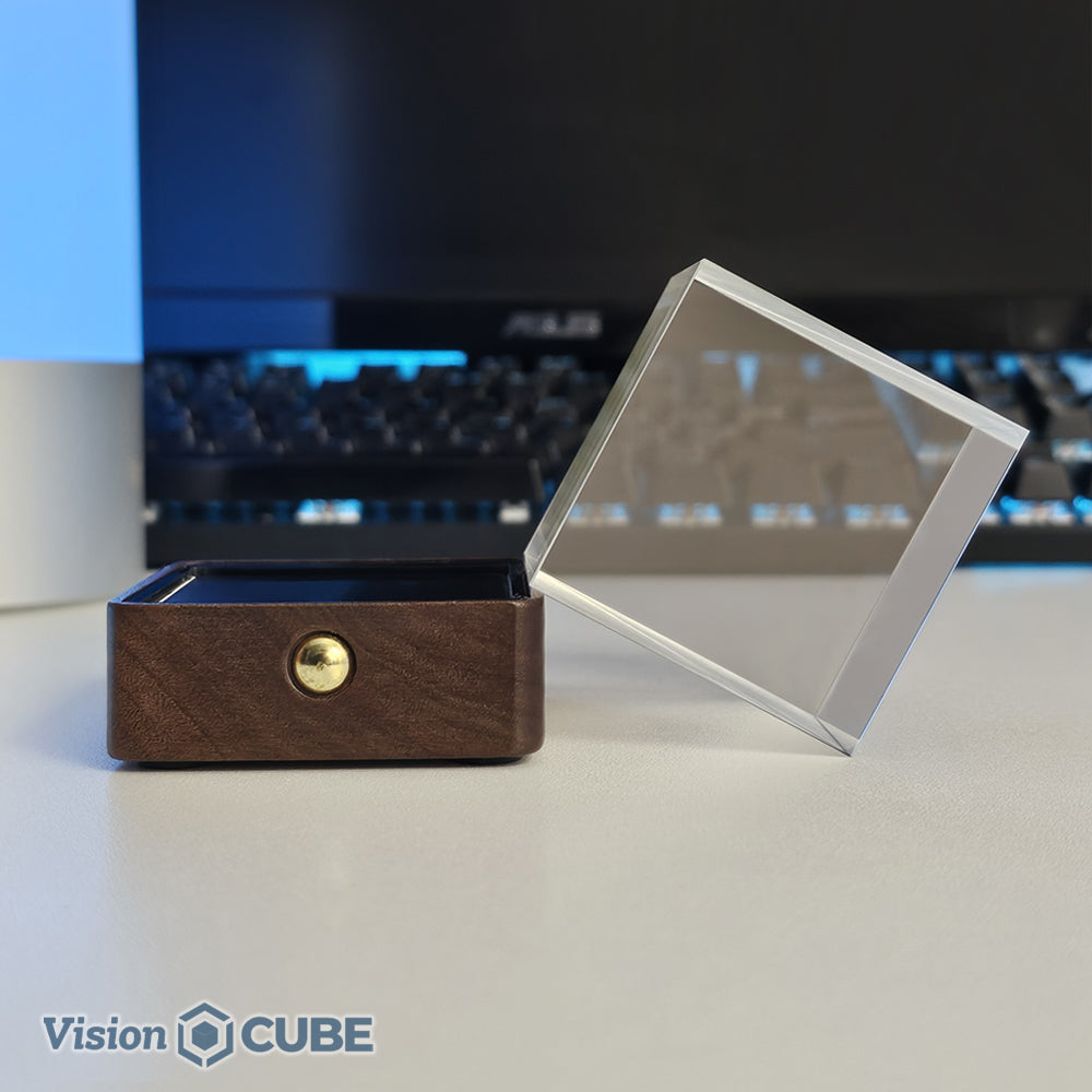 Crystal Display Ultra